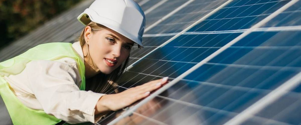 shutterstock_2372913693(FILEminimizer)